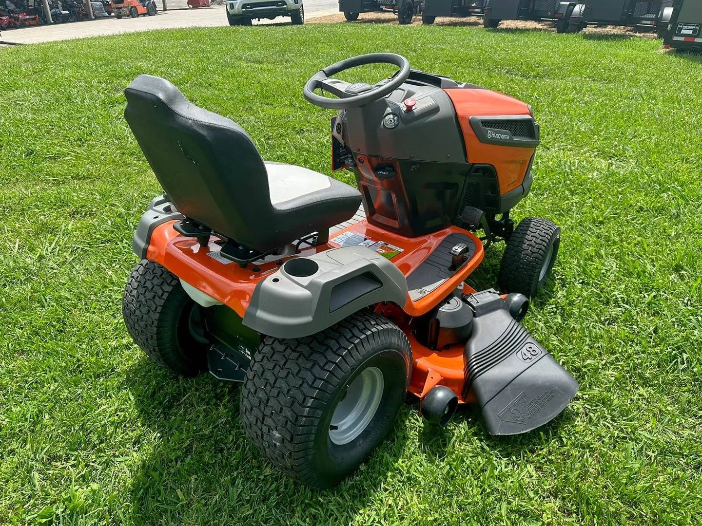 2-214.webp Husqvarna TS 148XK 48″ Lawns Tractors 24HP KOH (Scratch and Dent) - Image 5
