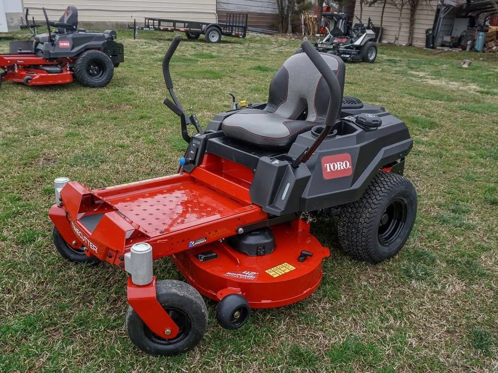 5-156.webp Toro 75746 42″ TimeCutter Zero Turn Mower 22HP Kohlers. - Image 2