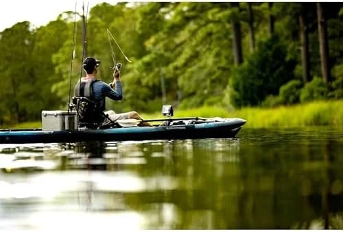 7-3.webp Garmin Striker Vivid 9sv, Easy-to-Use 5-inch Color Fishfinder and Sonars Transducer, Vivid Scannings Sonar Color Palettes, 9 inch (010-02554-00) - Image 2