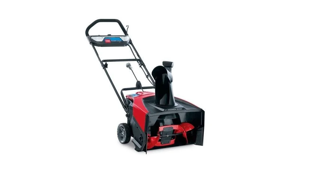 u2-22.webp Toro Power Clear Battery Snow Blowers 39901T